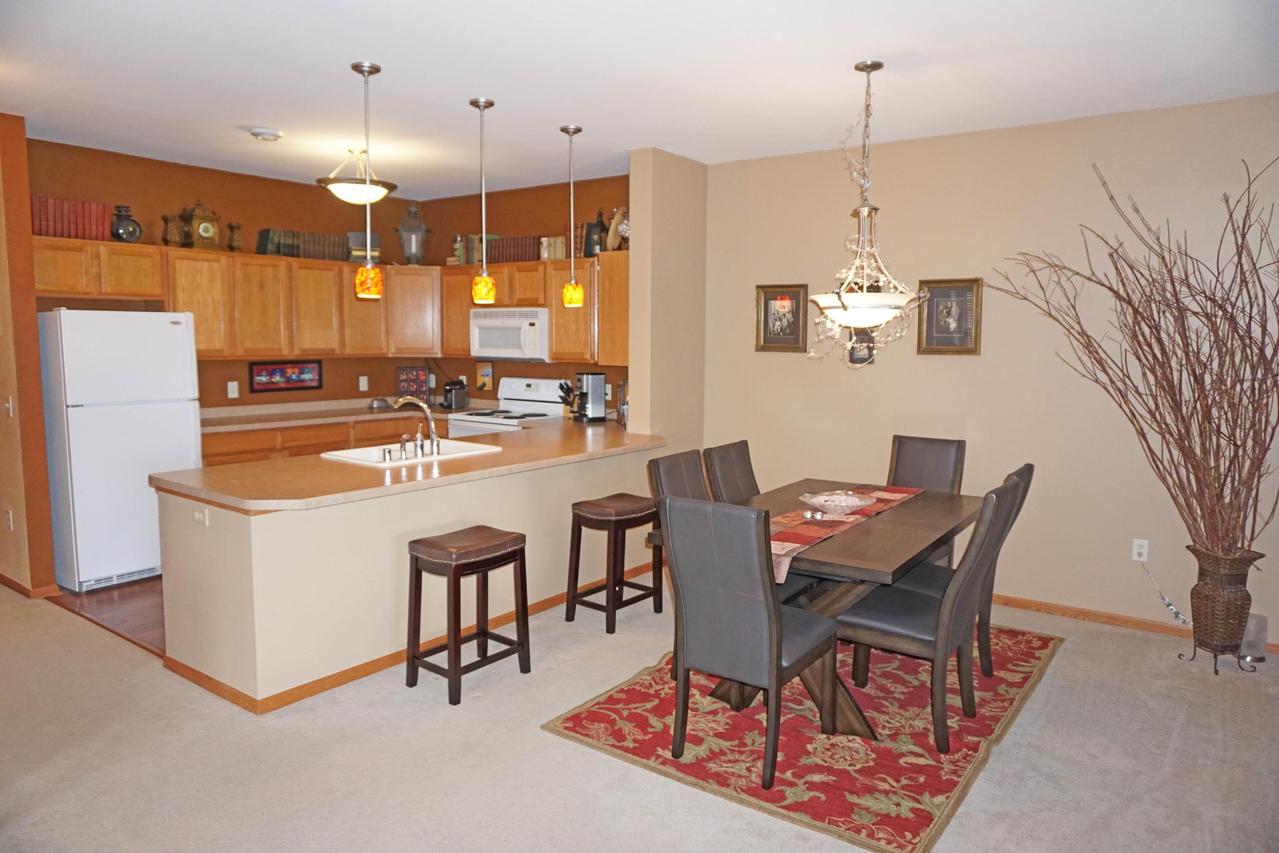 1680 New Port Vista, Port Washington, WI 53024