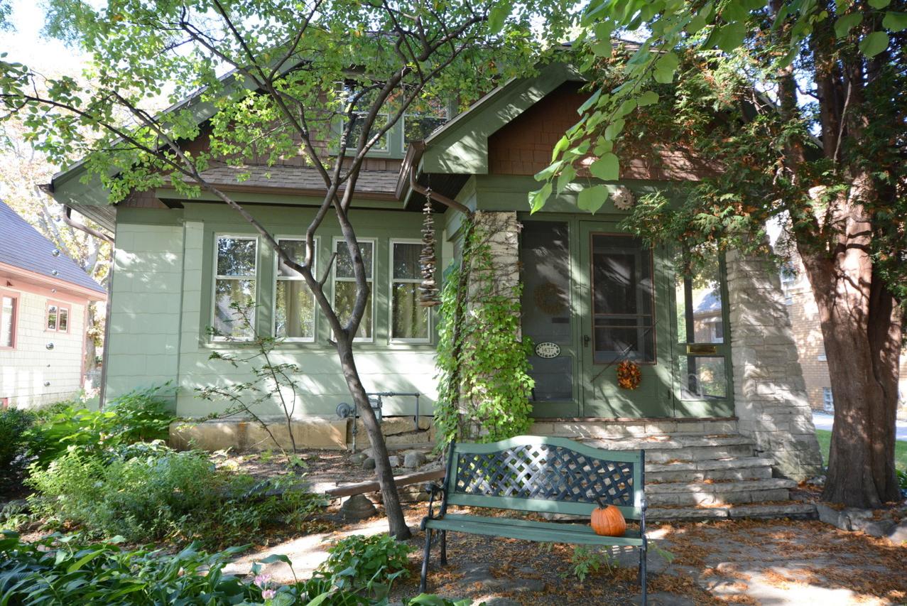 1437 N 65th St., Wauwatosa, WI 53213