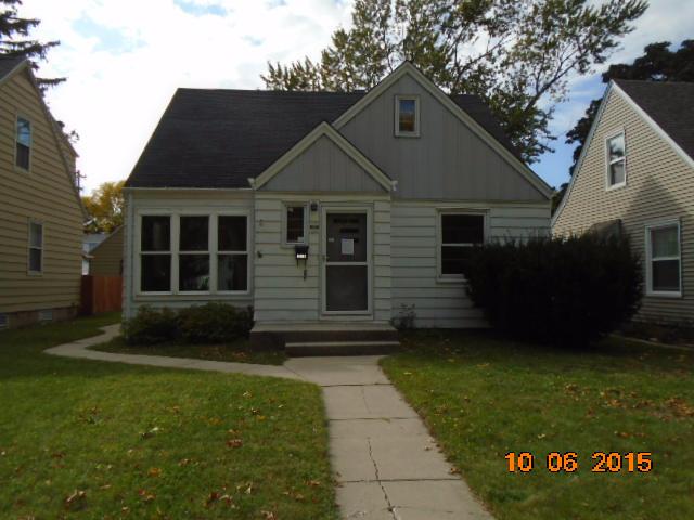 3219 N 87th St., Milwaukee, WI 53222