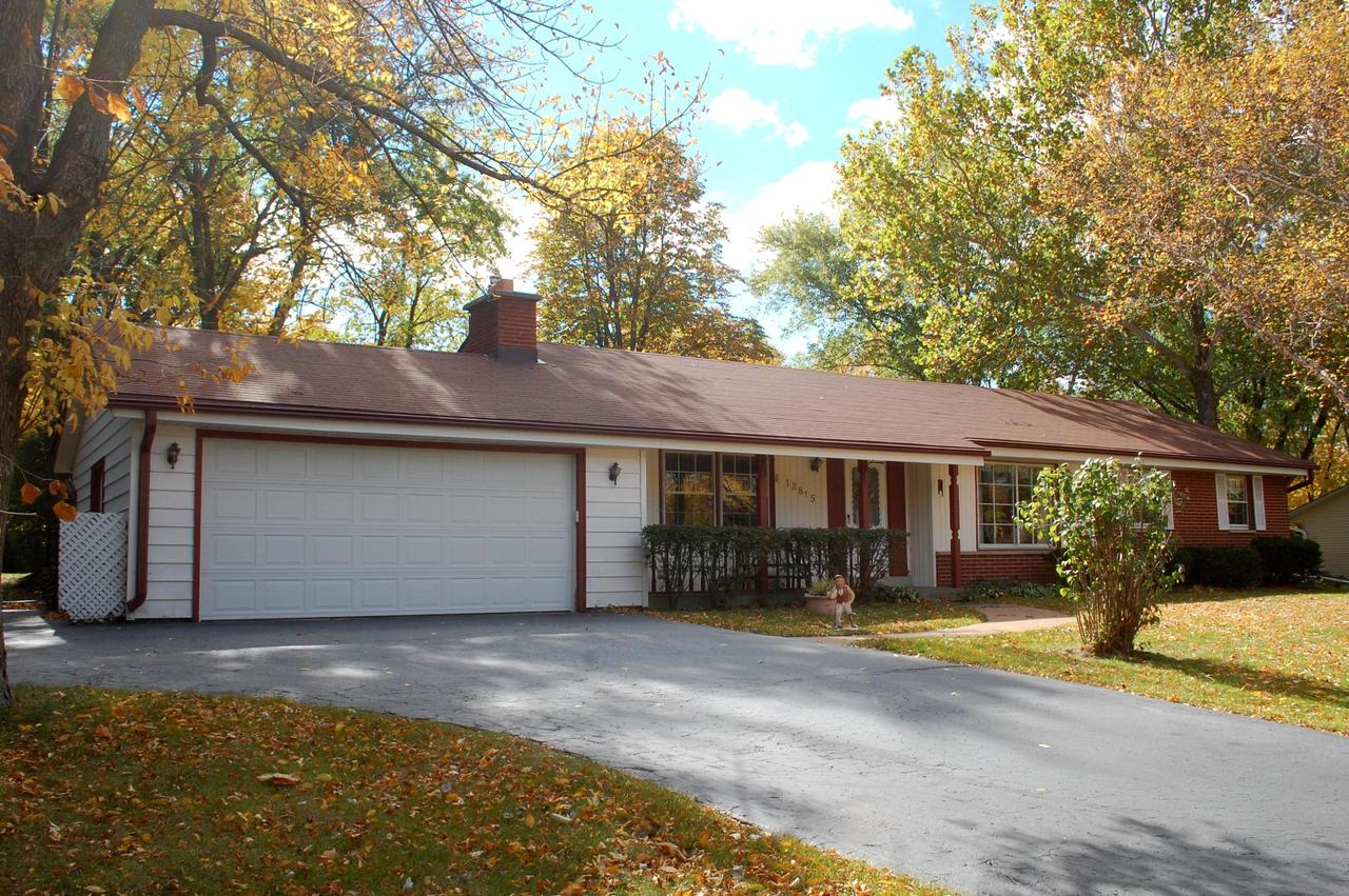 12815 W Cherrytree Ln., New Berlin, WI 53151