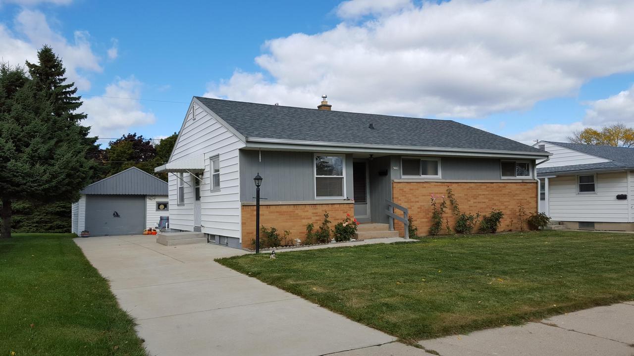 4339 S Louisiana Ave, Milwaukee, WI 53221