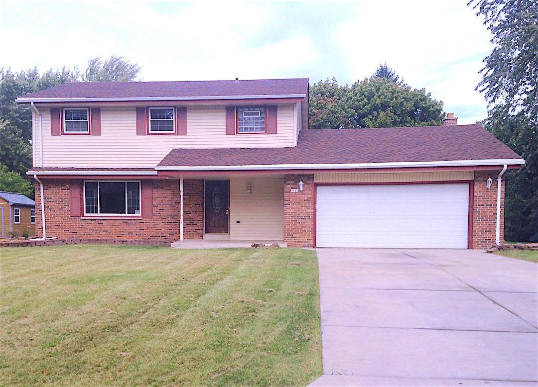 8693 N 63rd St, Brown Deer, WI 53223