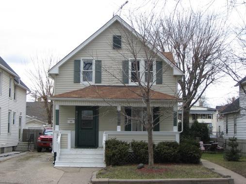 1922 62nd St, Kenosha, WI 53143