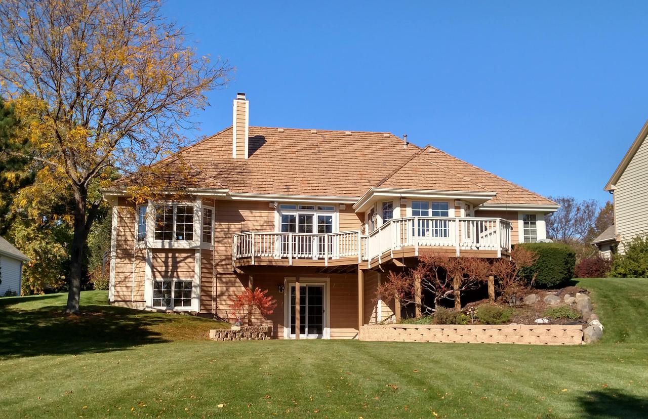7407 W Pineberry Ridge, Franklin, WI 53132