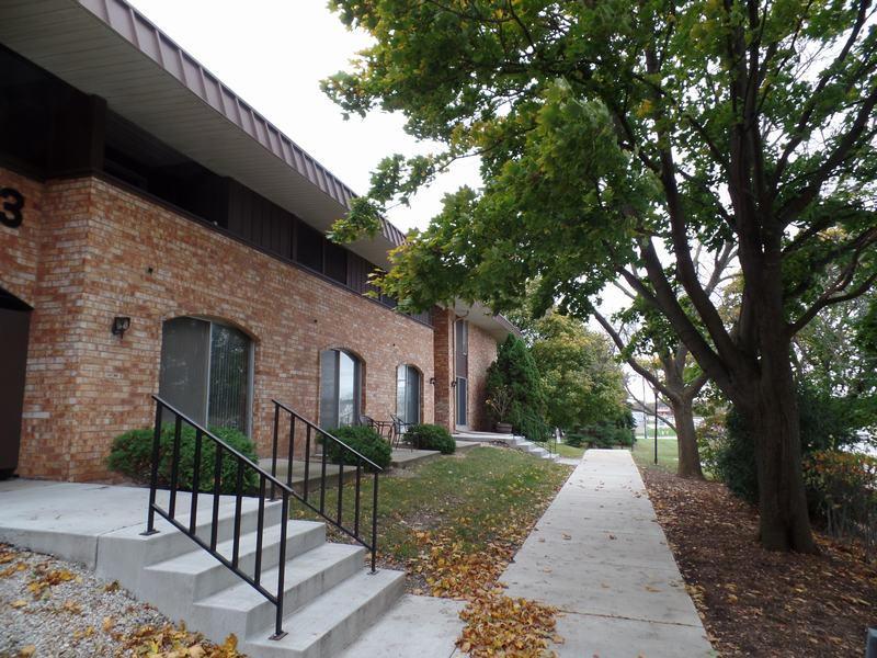 4253 W Rivers Edge Cir #3, Brown Deer, WI 53209