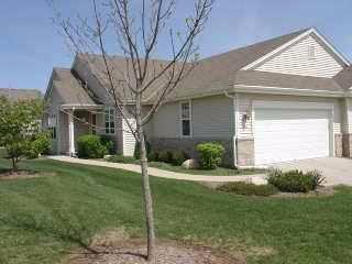 623 Park Dr, Waterford, WI 53185