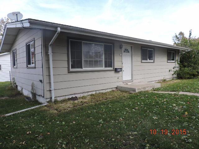 524 Orchard St, Burlington, WI 53105