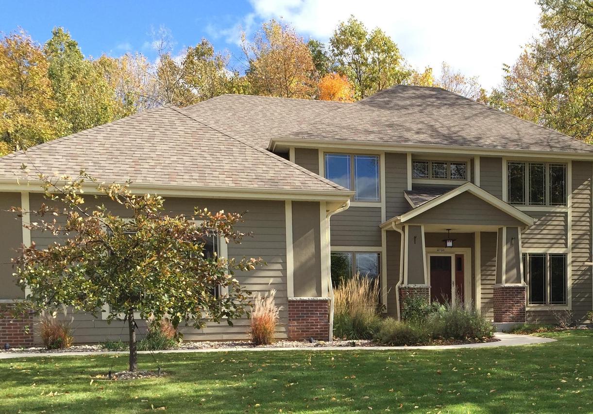 6730 S Harvard Dr, Franklin, WI 53132