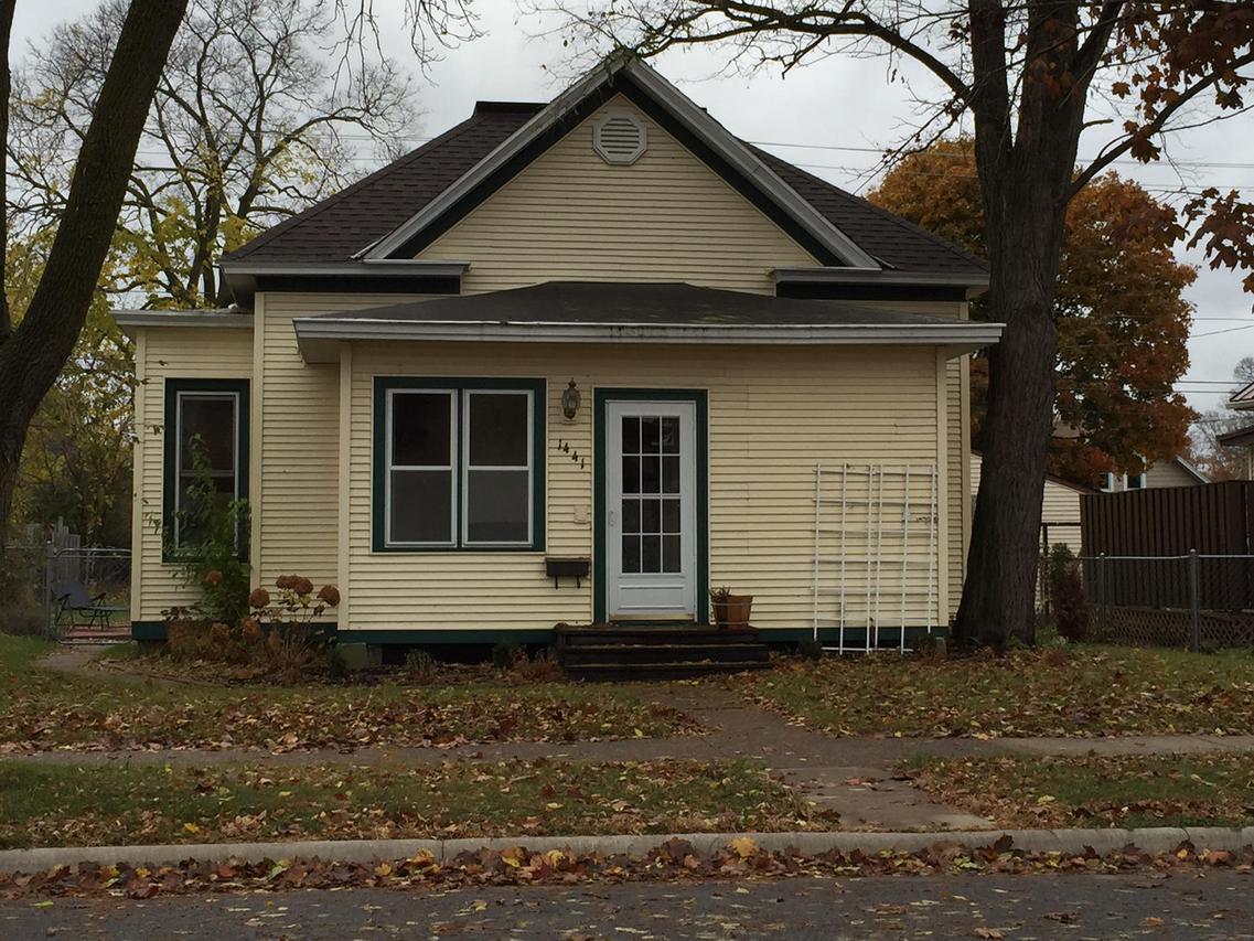 1441 Redfield St, La Crosse, WI 54601