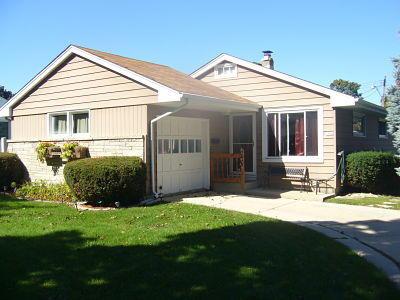 7446 W Burdick Ave, Milwaukee, WI 53219