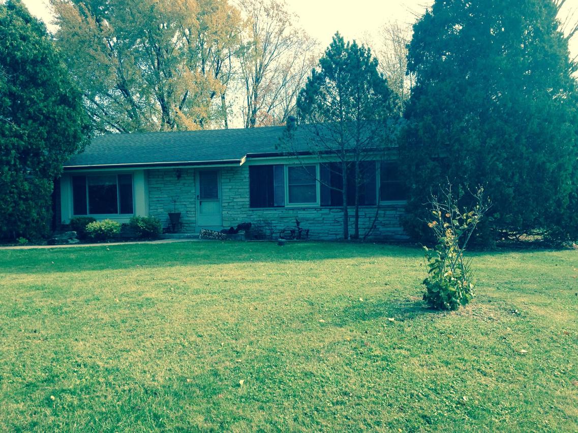 18075 W Dale Dr., New Berlin, WI 53146