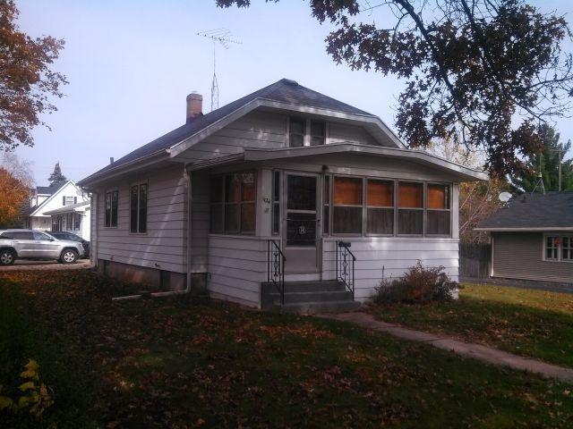 1124 W Sherman Ave, Fort Atkinson, WI 53538