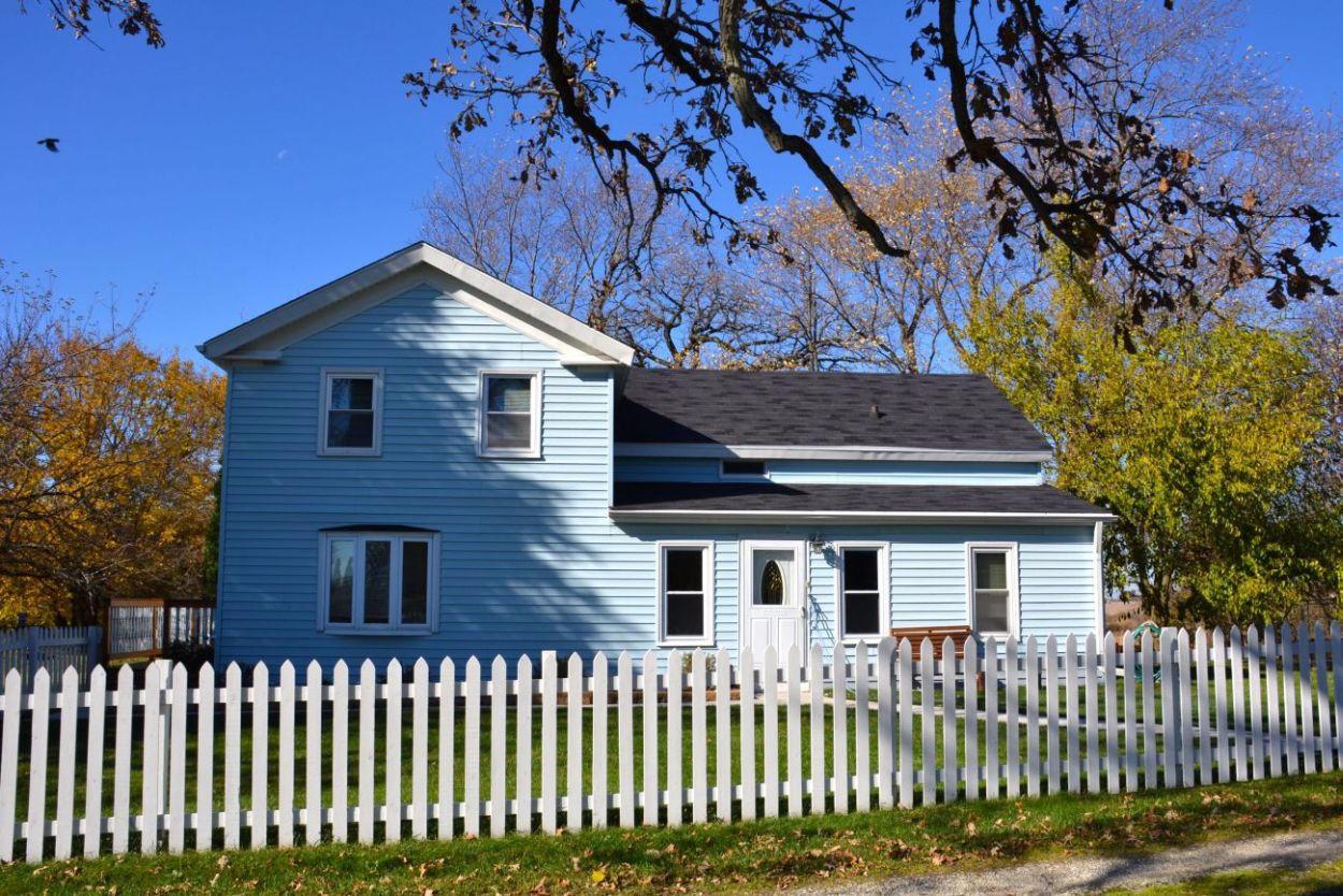 12908 Northwestern Ave., Caledonia, WI 53126