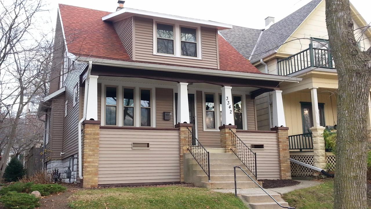 3342 S New York Ave, Milwaukee, WI 53207