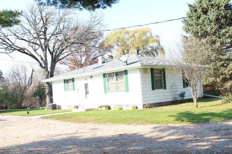 12311 60th St., Bristol, WI 53144