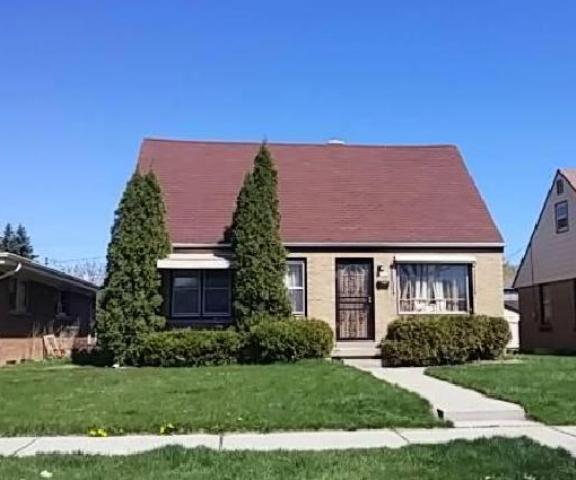 5164 N 67th St, Milwaukee, WI 53218