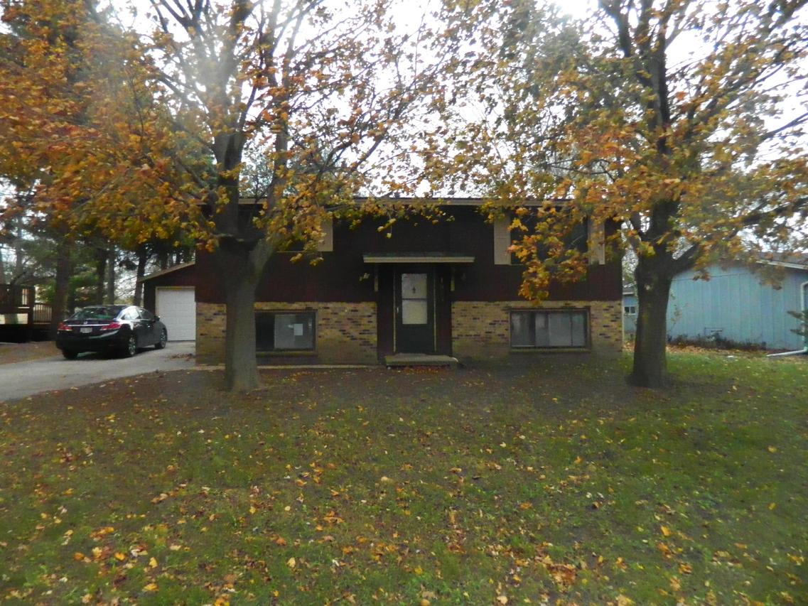 1621 Warwick Way, Mount Pleasant, WI 53406