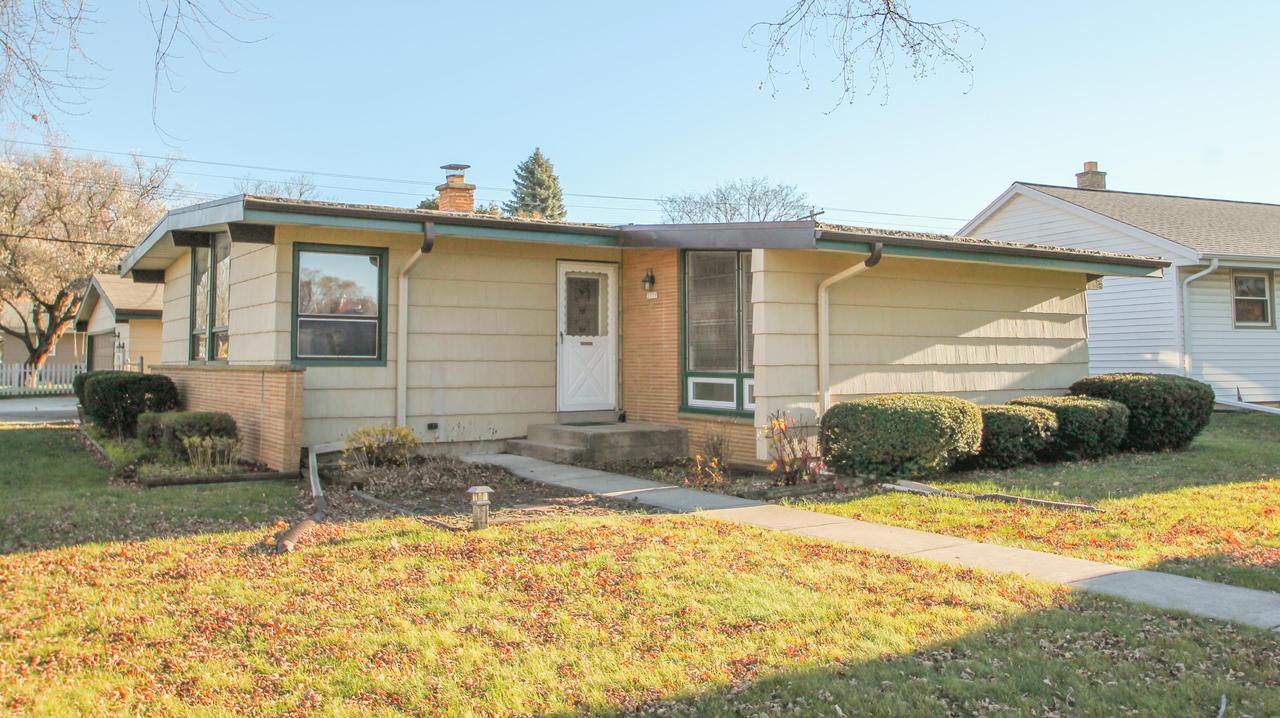 3579 W Parnell Ave, Milwaukee, WI 53221