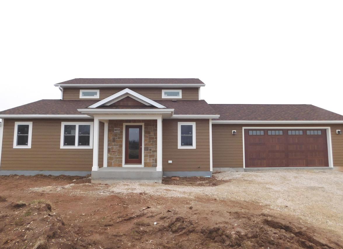 1032 Larkspur Rd., Plymouth, WI 53073