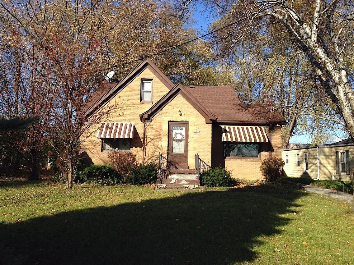 7410 Durand Ave, Mount Pleasant, WI 53177