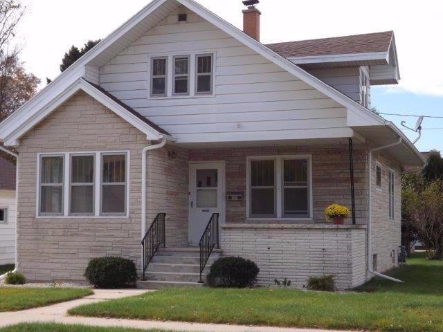 1122 Hawthorne St., Two Rivers, WI 54241