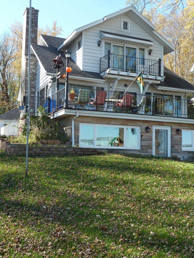 1341 Milwaukee St, Delafield, WI 53018