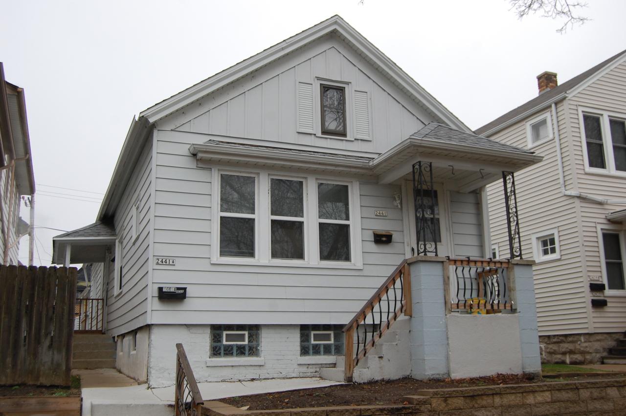 2441 S Austin St., Milwaukee, WI 53207