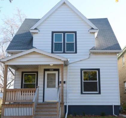 1560 S 74th St, West Allis, WI 53214