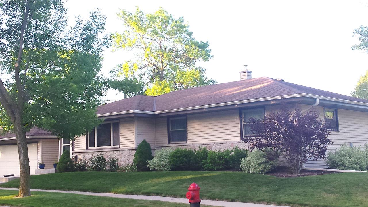 3720 S 83rd St, Milwaukee, WI 53220
