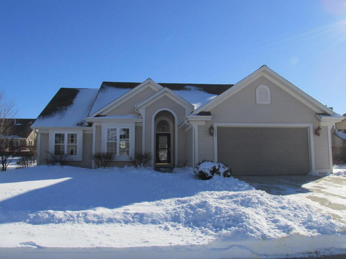 1111 Auburn Rd, West Bend, WI 53090