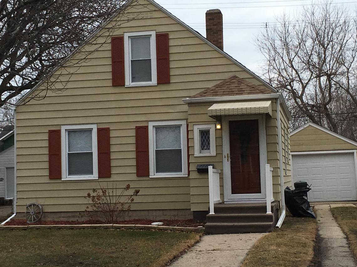 7115 33rd Ave, Kenosha, WI 53142