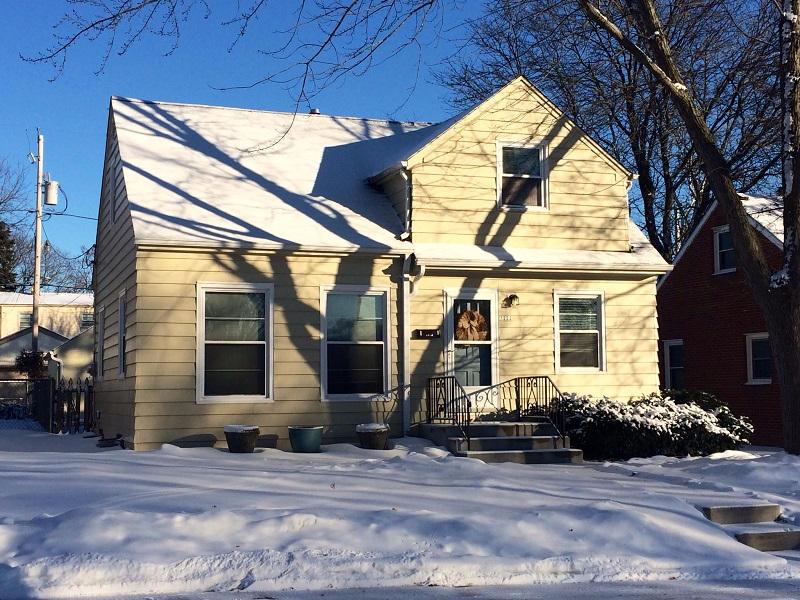 3222 N 82nd St, Milwaukee, WI 53222