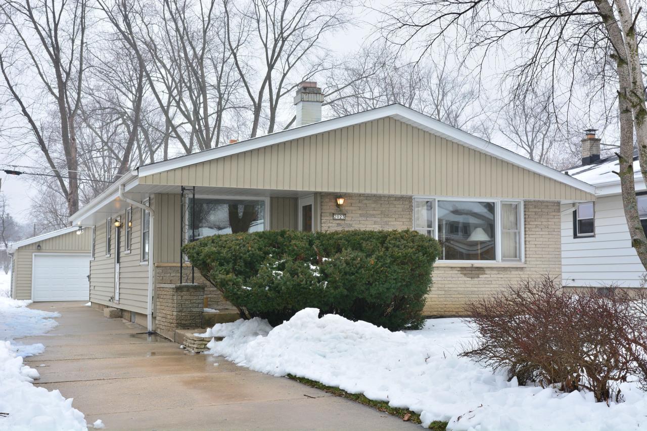 2023 N 117th St., Wauwatosa, WI 53226