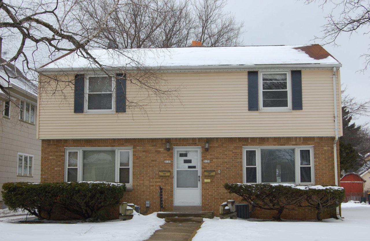 2137 N 65th St. #2139, Wauwatosa, WI 53213