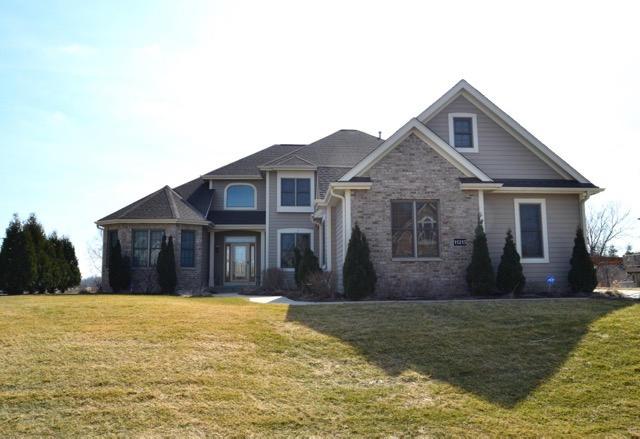 11215 W Meadow Creek, Milwaukee, WI 53224