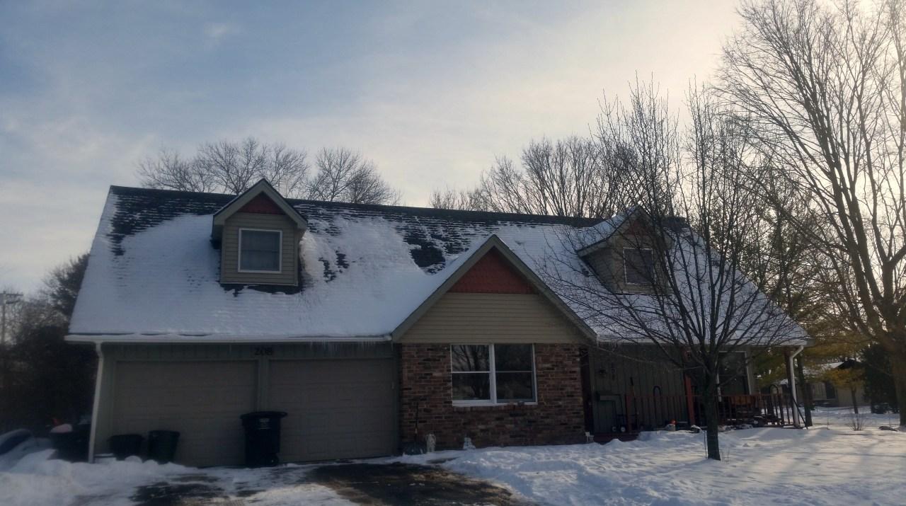 208 Chapel Ter, Burlington, WI 53105