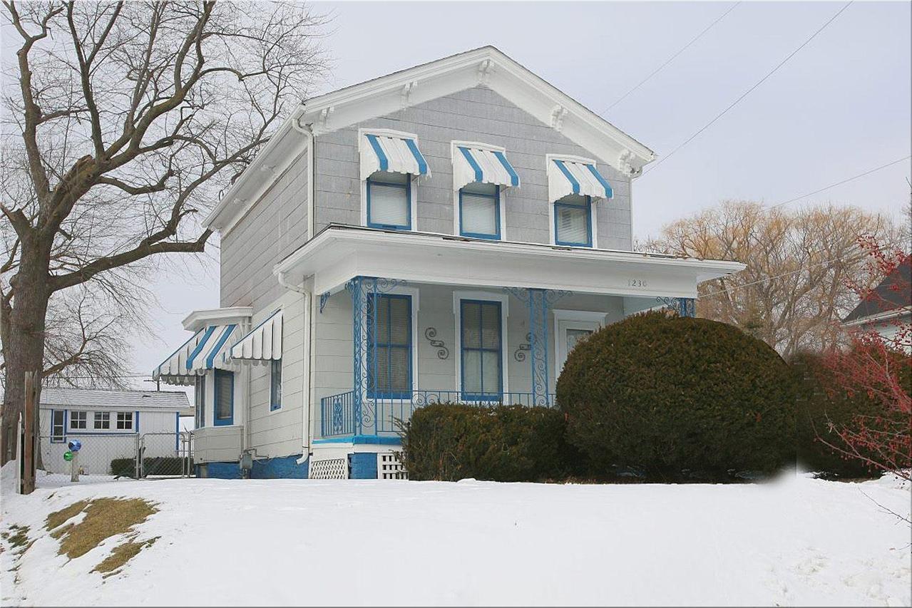 1230 Dr Martin Luther King Dr, Racine, WI 53404