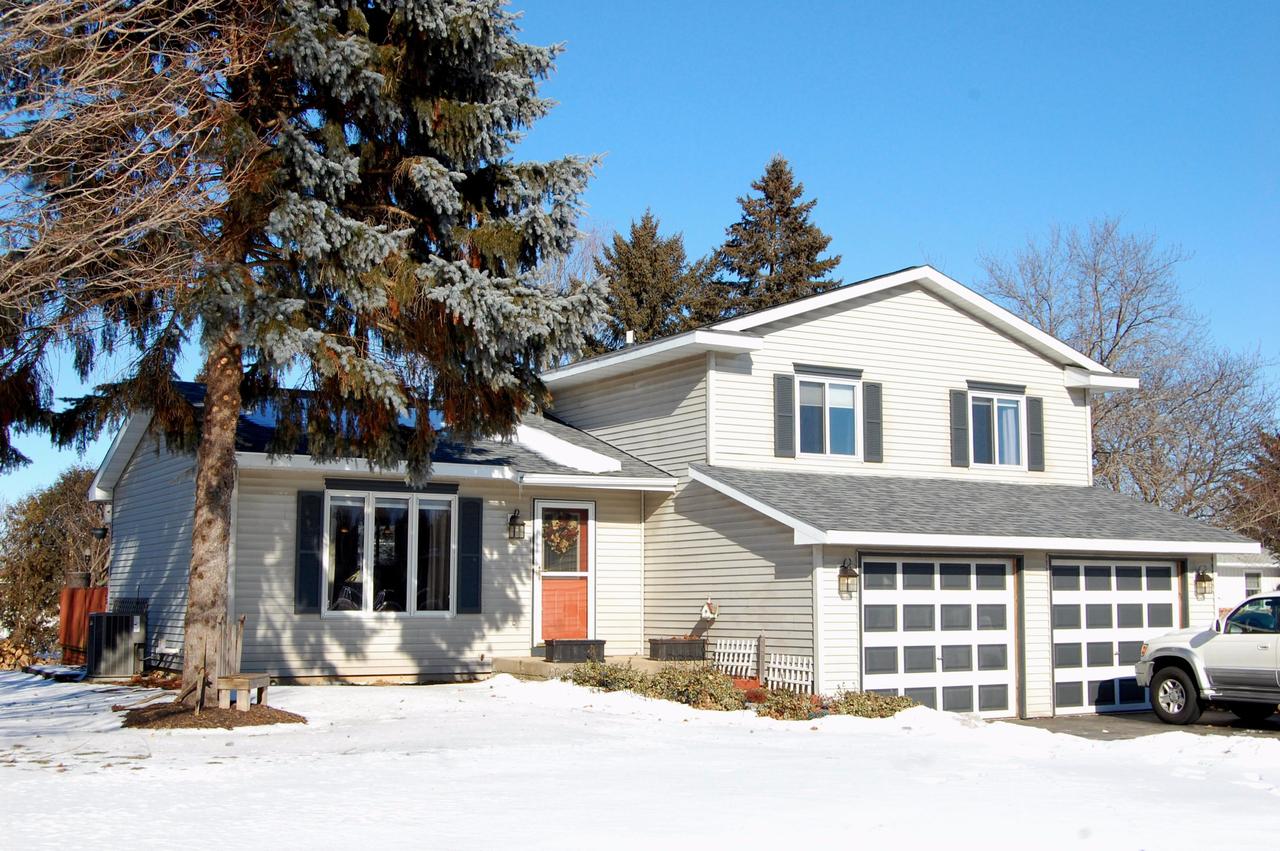 1166 Pebble Beach, Twin Lakes, WI 53181