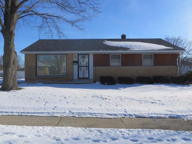 4704 N 79th St., Milwaukee, WI 53218