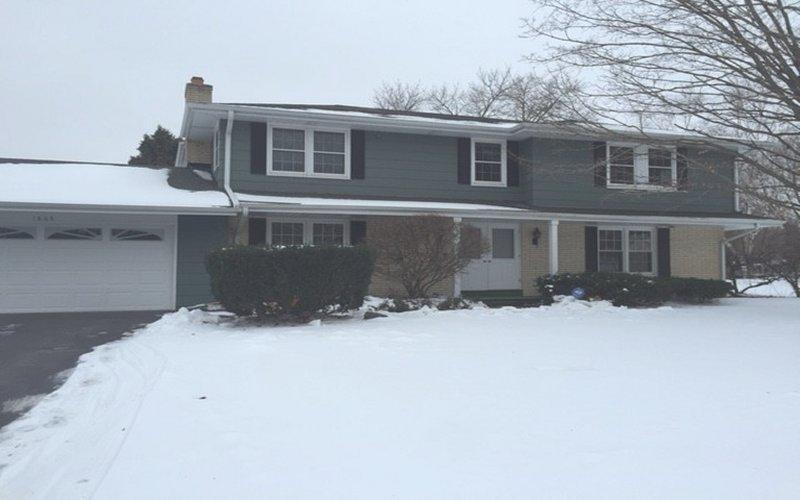 1865 W Daisy Ln., Glendale, WI 53209