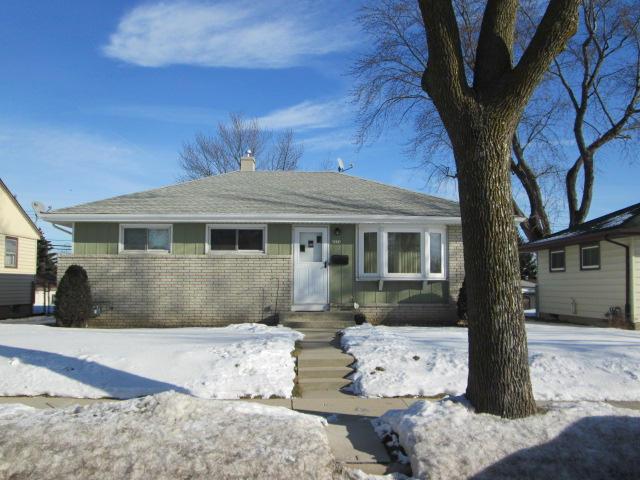 6614 S 20th St., Milwaukee, WI 53221