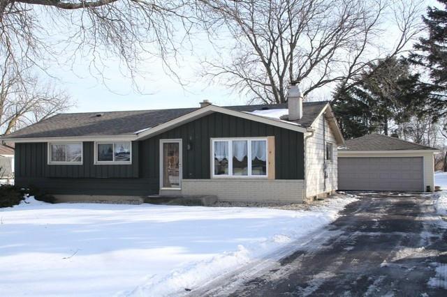 7841 Hagemann Rd., Caledonia, WI 53108