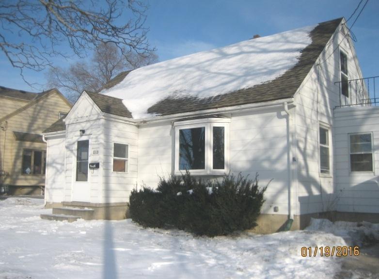 2003 N Salisbury Rd., West Bend, WI 53090