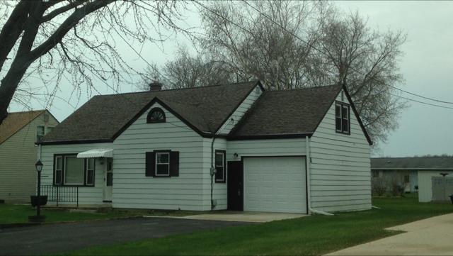 307 S Packer Dr, Francis Creek, WI 54214
