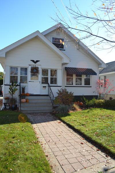 7719 10th Ave., Kenosha, WI 53143