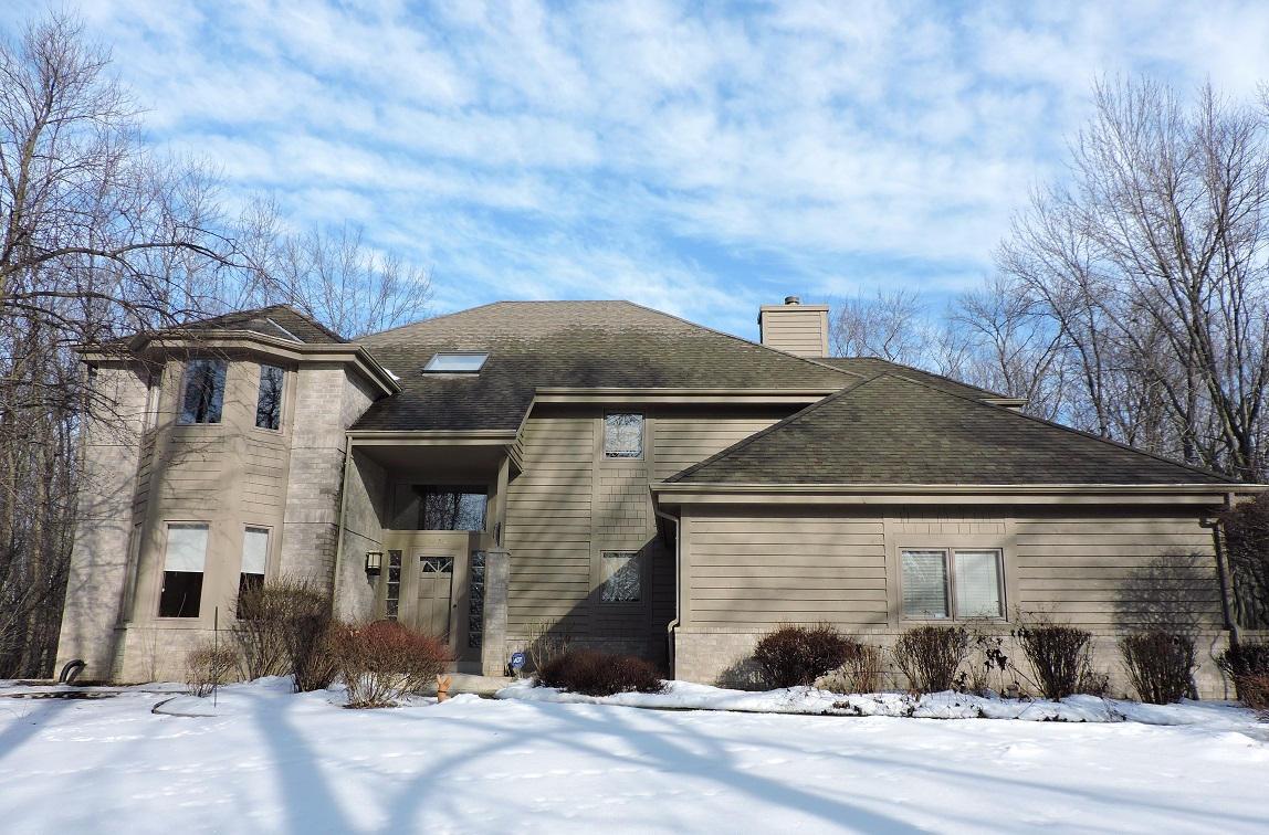 5258 W Westfield Rd, Mequon, WI 53092