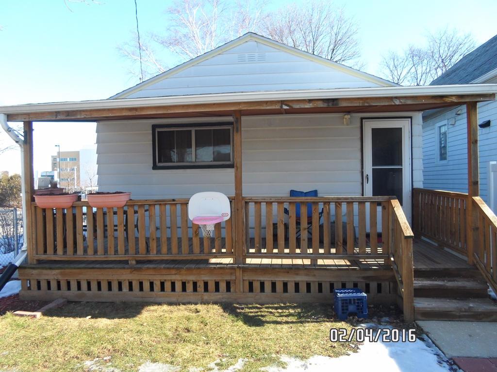 1905 W Ohio Ave., Milwaukee, WI 53215