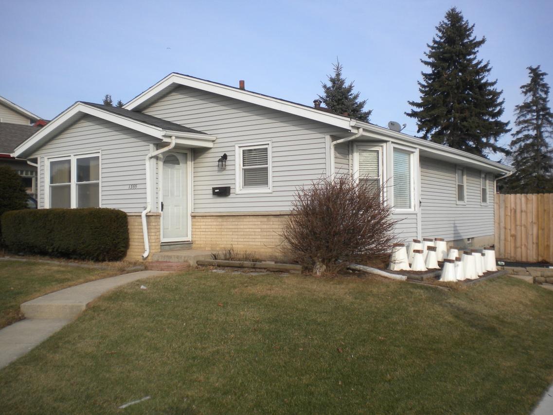 1355 Ohio St., Racine, WI 53405