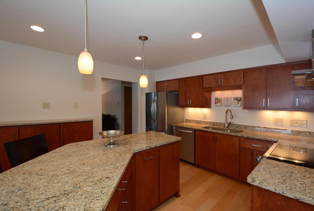 2445 S 134th St., New Berlin, WI 53151