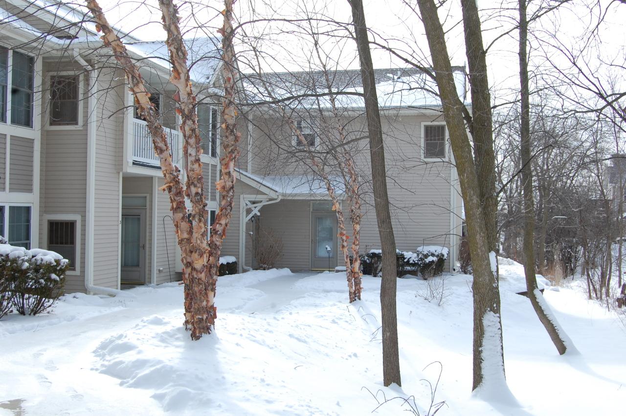 6235 Walnut Ln. #1, Cudahy, WI 53110